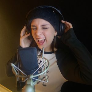 El funcionamiento de la industria del doblaje desde dentro.